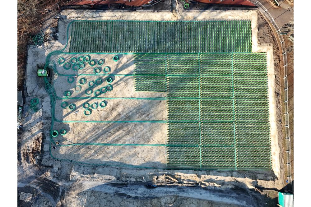 Sportplatz wird zur Energiequelle: Berliner Leuchtturmprojekt zeigt wirtschaftlich tragf&auml;higen Weg f&uuml;r die kommunale W&auml;rmewende